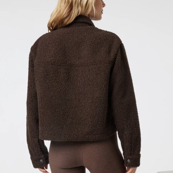 Vuori Jacket Womens M Sycamore Short Shirt Jacket Snap Button Fleece Brown Java - Picture 2 of 9